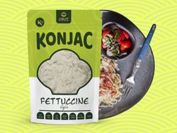 Usui konjakové fettuccine v nálevu